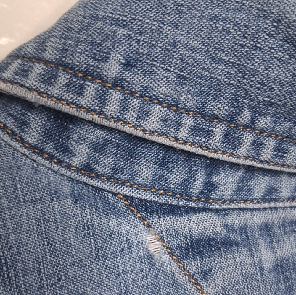Vintage Tommy Hilfiger Denim Shirt Youth Blue Button Up Long Sleeve M - Picture 8 of 15